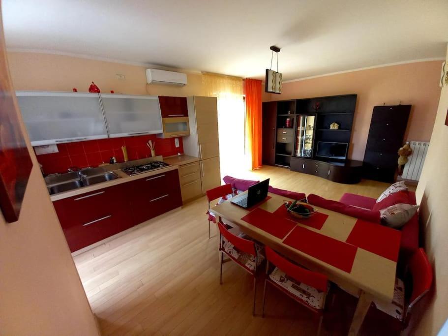 Casa Vacanze Mare Di Paestum Lägenhet Exteriör bild