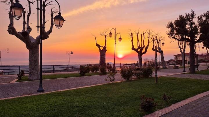 Casa Vacanze Mare Di Paestum Lägenhet Exteriör bild